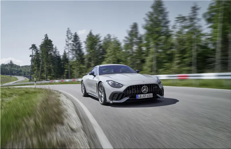 Mercedes-AMG GT 63 PRO